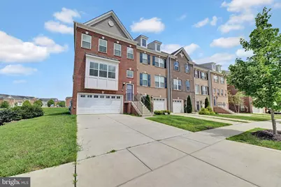 5318 Phillis Wheatley Pl, White Plains, MD 20695 - Photo 2