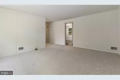 2552 Lisa Drive, Waldorf, MD 20601 - Photo 6