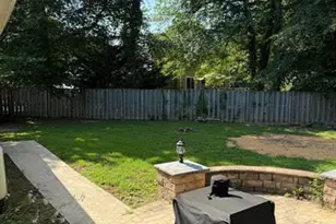 1367 Redwood Cir, La Plata, MD 20646 - Photo 16