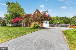1054 Norfolk Dr, La Plata, MD 20646 - Photo 56