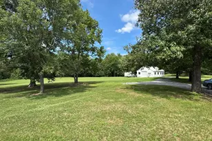 7145 Hillbilly Pl, La Plata, MD 20646 - Photo 2