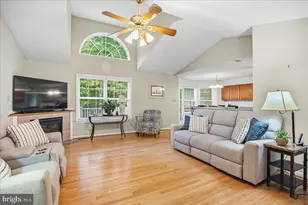 8175 Elizabeth Ln, La Plata, MD 20646 - Photo 12