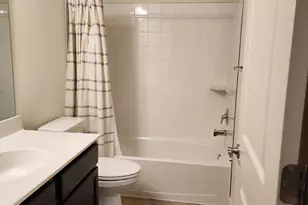 299 Buckeye Cir, La Plata, MD 20646 - Photo 12