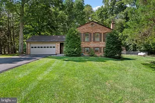 9242 Mimosa Dr, La Plata, MD 20646 - Photo 1
