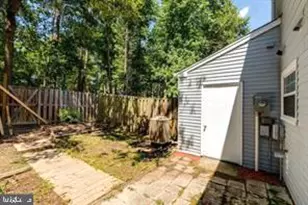 2513 Robinson Pl, Waldorf, MD 20602 - Photo 14