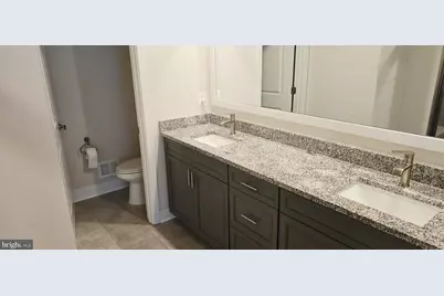 11709 Emily Dickinson Pl, White Plains, MD 20695 - Photo 14