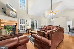14715 Jennifer Ct, Issue, MD 20645 - Photo 16