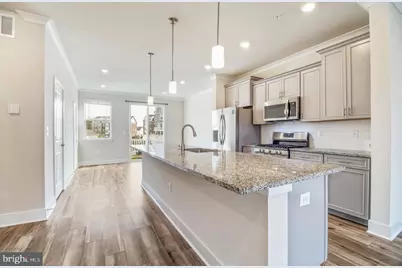 11687 Emily Dickinson Pl, White Plains, MD 20695 - Photo 6
