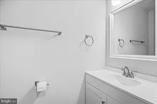 2 Park Square Ct, Indian Head, MD 20640 - Photo 20