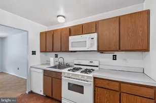 6954 Heather Dr, Bryans Road, MD 20616 - Photo 6