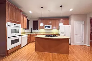2039 Downshire Ct, Waldorf, MD 20603 - Photo 14