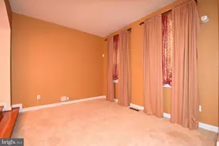 2039 Downshire Ct, Waldorf, MD 20603 - Photo 8