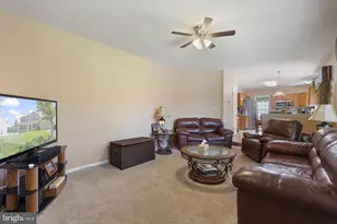 2193 Cedar Tree Ln, Waldorf, MD 20601 - Photo 14