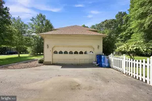 6313 Grant Chapman Dr, La Plata, MD 20646 - Photo 36
