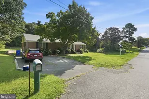 3260 Green Meadows Dr, Indian Head, MD 20640 - Photo 2