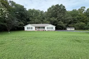 4775 Young Rd, Waldorf, MD 20601 - Photo 2