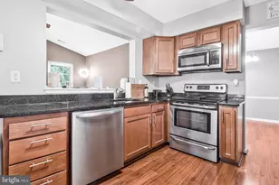 4037 Broadbill Cir, Waldorf, MD 20603 - Photo 12