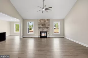5898 Hardwick Ct, Hughesville, MD 20637 - Photo 14