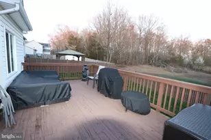 2338 Rolling Meadows St, Waldorf, MD 20601 - Photo 8