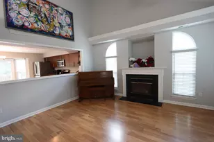 2338 Rolling Meadows St, Waldorf, MD 20601 - Photo 2