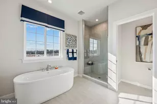 10404 Halmstad Dr, Waldorf, MD 20603 - Photo 12