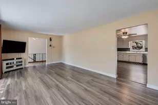 9429 Overlook Cir, Newburg, MD 20664 - Photo 8