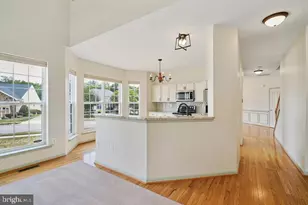 120 Hawthorne Greene Cir, La Plata, MD 20646 - Photo 4