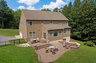 12135 Edonton Pl, Hughesville, MD 20637 - Photo 4