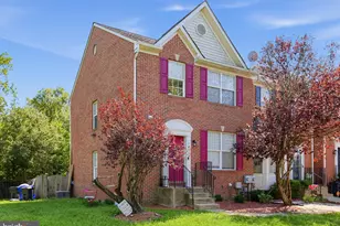 10369 Housely Pl, White Plains, MD 20695 - Photo 2