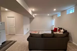 9867 Selkie Ln, Waldorf, MD 20601 - Photo 8