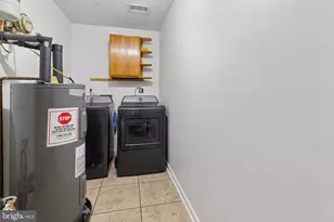 2570 Sussex Ct, Waldorf, MD 20602 - Photo 18