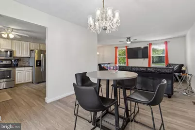 2570 Sussex Court, Waldorf, MD 20602 - Photo 6