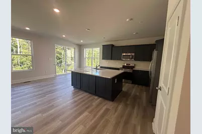 10360 Yosemite St, White Plains, MD 20695 - Photo 4