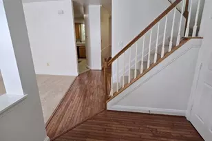 11327 Wildmeadows St, Waldorf, MD 20601 - Photo 4