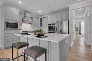 10722 Great Lks Pl, White Plains, MD 20695 - Photo 1