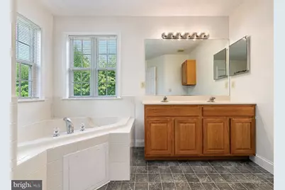 10482 Carberry Court, White Plains, MD 20695 - Photo 22