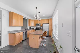 239 Buckeye Cir, La Plata, MD 20646 - Photo 10