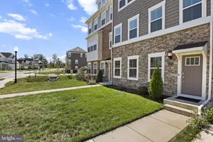 11197 Conway Pl, White Plains, MD 20695 - Photo 4
