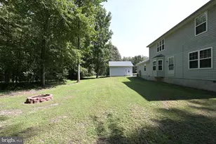 5586 McBride Pl, Hughesville, MD 20637 - Photo 6