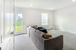 11042 Corvin Pl, White Plains, MD 20695 - Photo 28