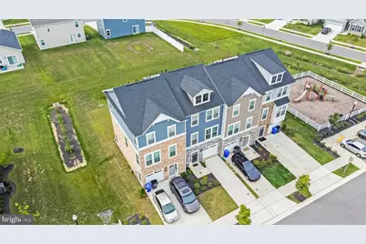 11042 Corvin Place, White Plains, MD 20695 - Photo 4