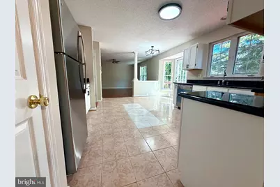 8340 Shelburne Court, White Plains, MD 20695 - Photo 16