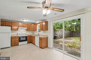 42 Teal Ct, La Plata, MD 20646 - Photo 8