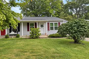 319 Frederick Dr, La Plata, MD 20646 - Photo 1