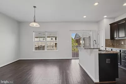 11482 Stockport Place, White Plains, MD 20695 - Photo 10