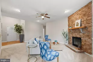 10916 Maryland Woods Ct, Waldorf, MD 20602 - Photo 4