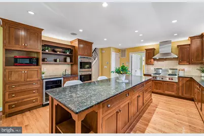 10060 Harmony Hill Lane, La Plata, MD 20646 - Photo 12
