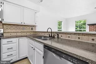 6825 Cologo Ct, Waldorf, MD 20603 - Photo 12