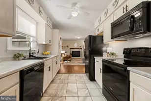 404 Linden Ln, La Plata, MD 20646 - Photo 12
