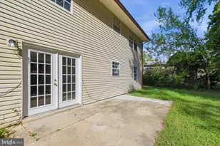 721 University Dr, Waldorf, MD 20602 - Photo 34